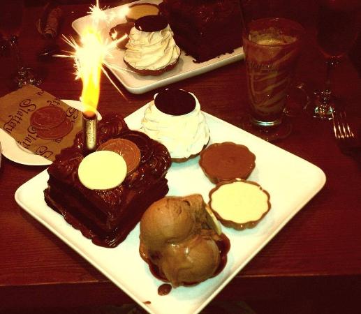 242C6DD8-FA40-4538-8B81-39EE3F265109