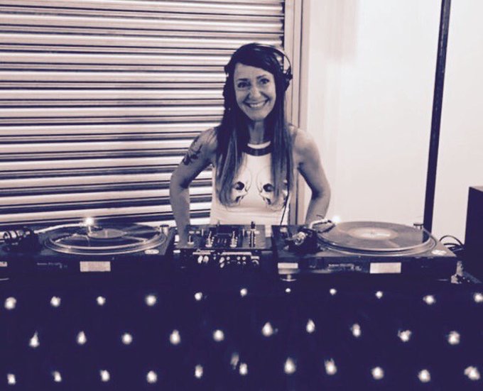 6CD4445C-B17C-4B60-B056-DEAC0747F2BD